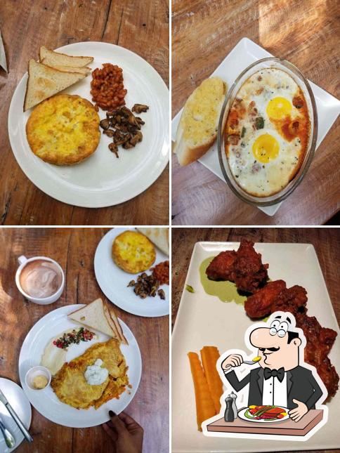 Meals at Autumn Leaf Cafe