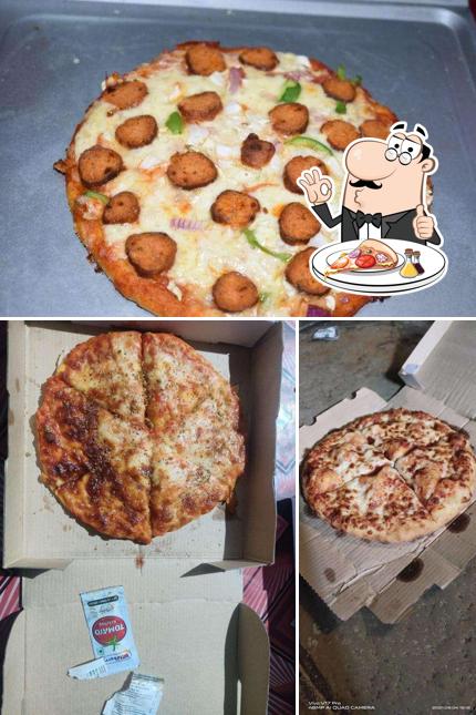 Italiano Pizza Court