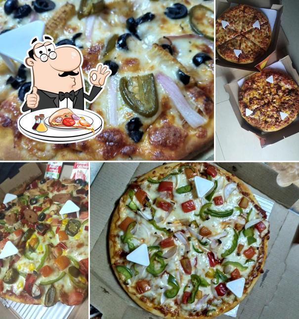 At Mojo pizza, you can get pizza