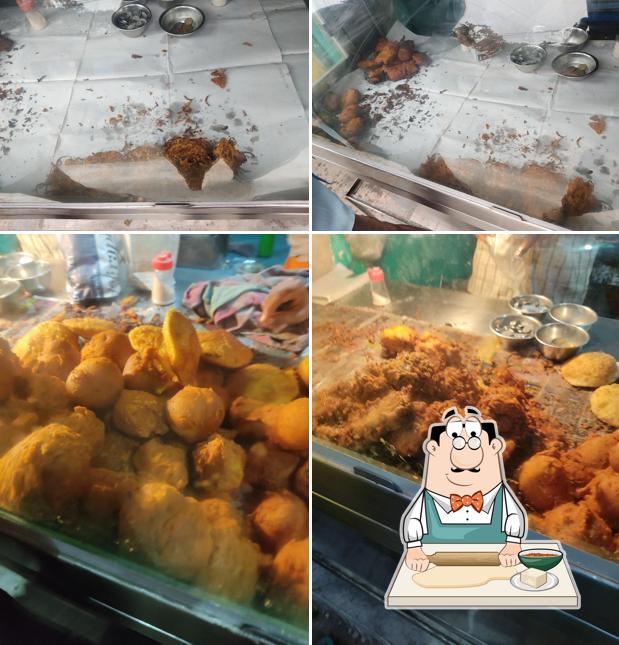 Samosa at Pakoda Shop