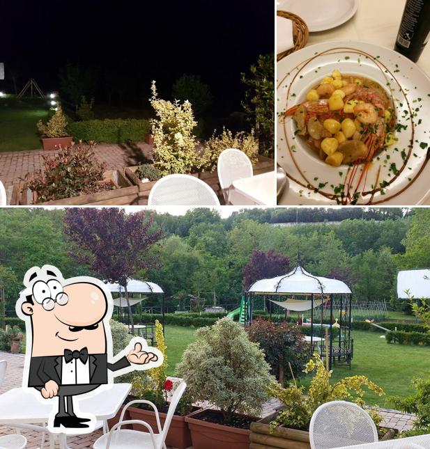 Siediti a un tavolo di Ristorante