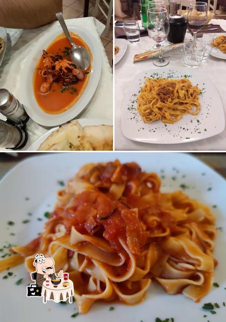 Platti al Bar Pizzeria Del Ponte