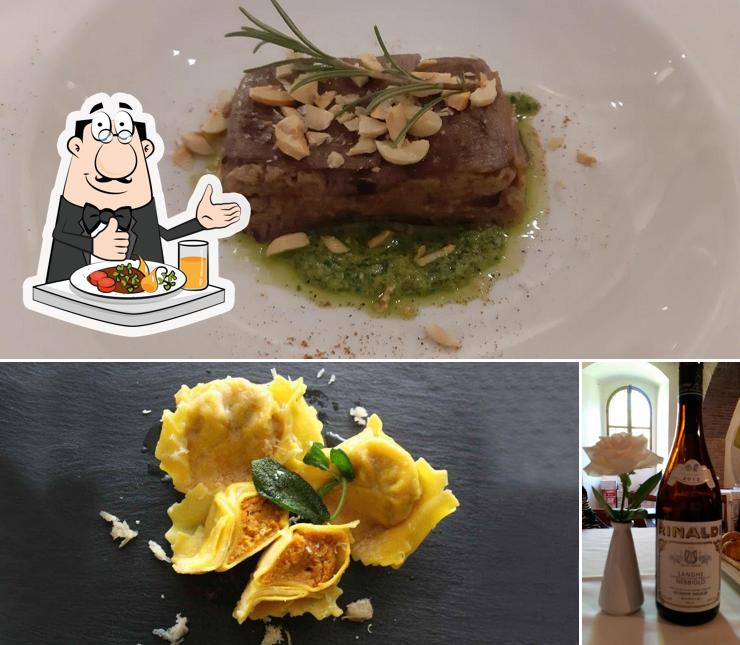 La cibo e alcol del ristorante