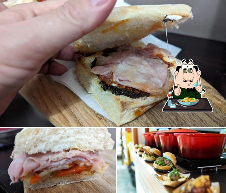 Cibo al Il Divin Panino