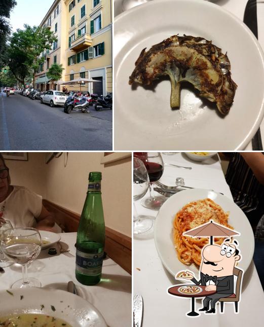 Gli esterni di Hostaria da Tesone