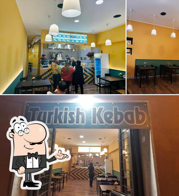 Dai un'occhiata agli interni di Turkish kebab