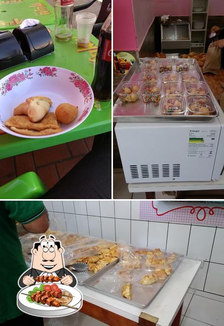 Comida em Dona Cida Salgados e Tal