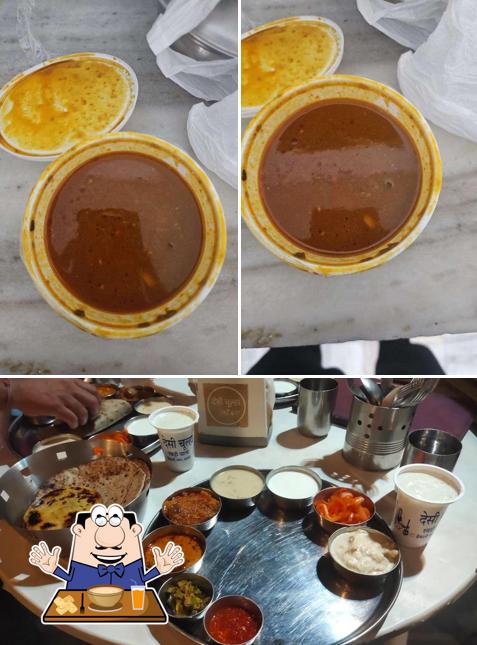 Food at Desi Chulha Rabri Wala