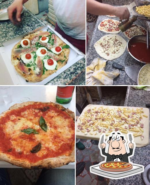 Scegli tra le svariate varianti di pizza