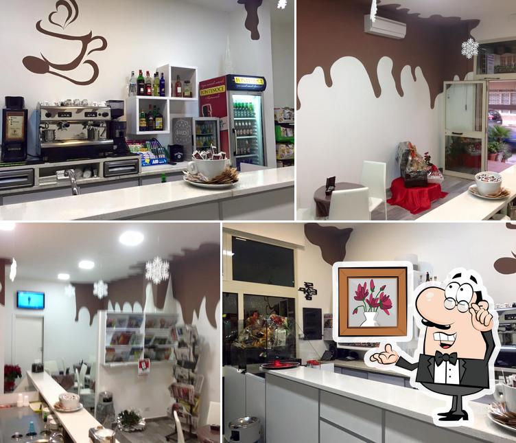 Dai un'occhiata agli interni di Chocolate & Coffee