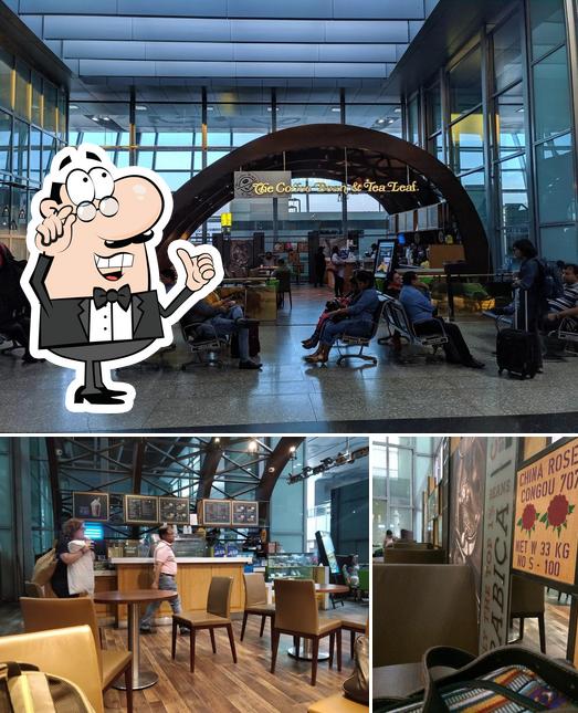 Check out how The Coffee Bean & Tea Leaf looks inside