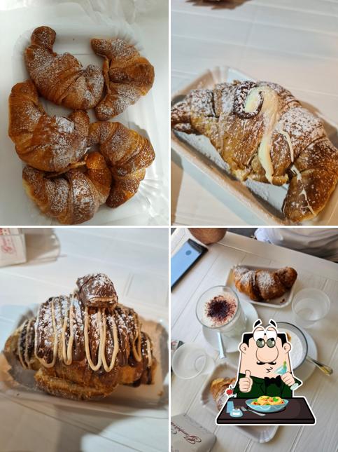 Cibo al Palermo’s Bakery