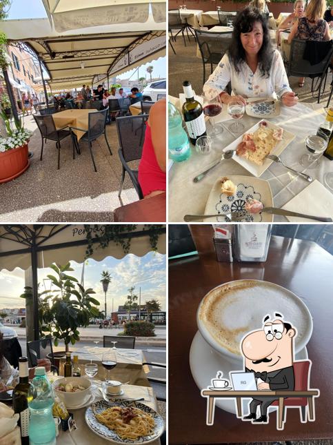 Dai un'occhiata agli interni di Perbacco Cafè E Bistrò