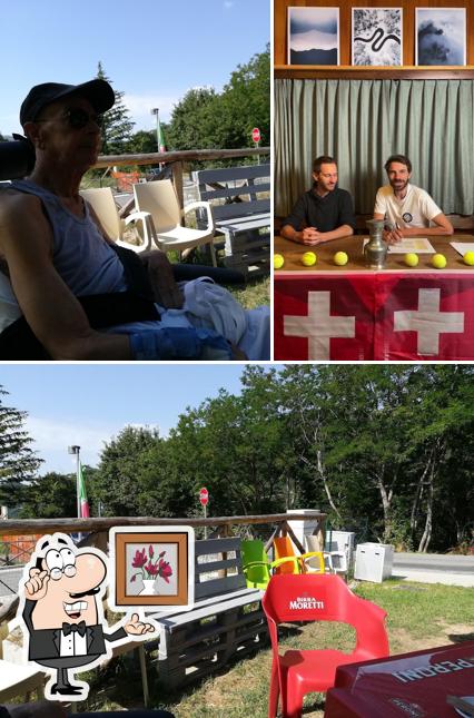 L'Antico Bar si caratterizza per la interni e cibo