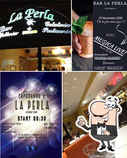 Gli interni di Bar La Perla