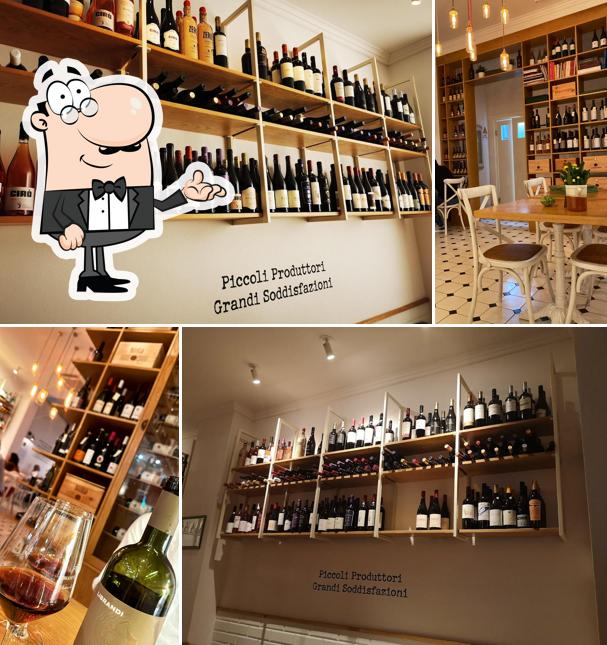 Gli interni di Ristorante Enoteca Lagust