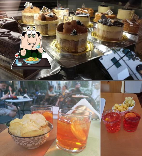 Platti al Caffè Della Piazzetta