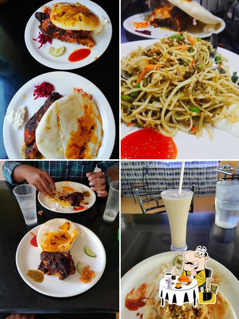 Food at KR Bakery & Restaurant Kacherippadi