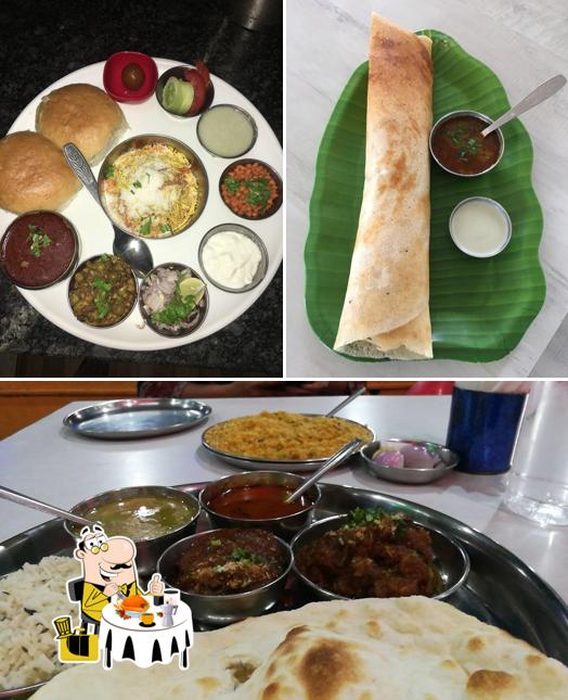 Food at Hotel Samruddhi Dhaba