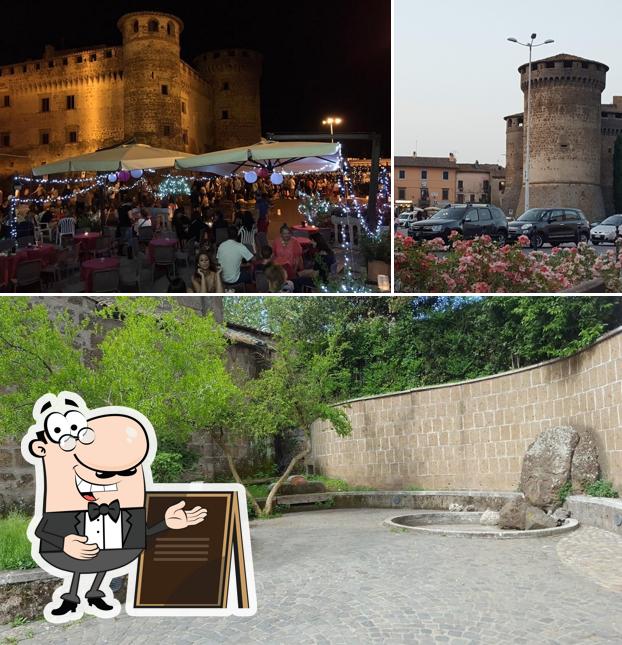 Curiosa tra l'area esterna di Bar Angoletto Goloso Srl