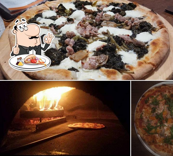 A Little Public House, puoi goderti una bella pizza