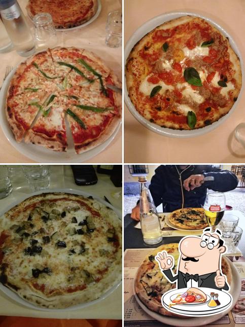 Scegli una pizza a Pizzeria Ristorante La Rocca