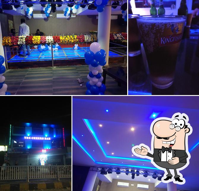 THE CHEERS BAR & RESTAURANT