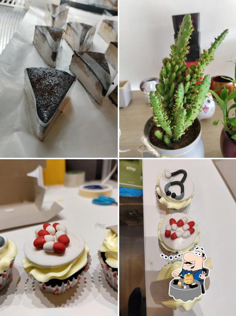 Meals at FNP Cakes : Cake Shop In Uttar Pradesh