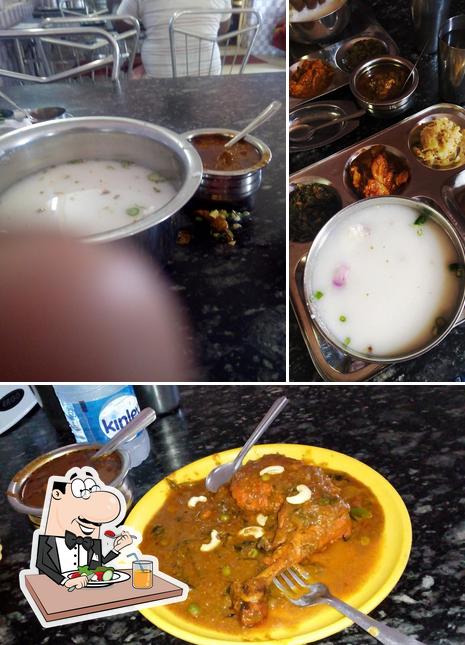 Food at Matihandi Mutton Hotel Brahmapur