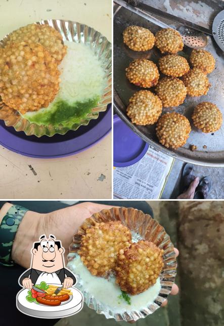 Food at Pawar Sabudana Vada