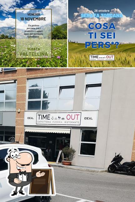 Gli esterni di Time Out Cafè