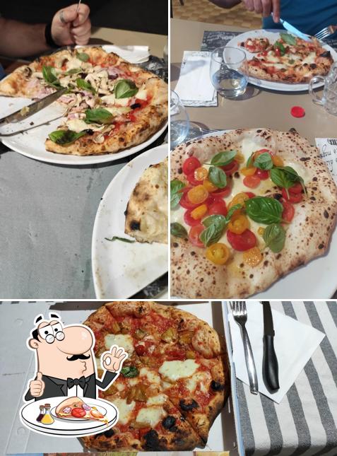 Ordina tra le molte varianti di pizza