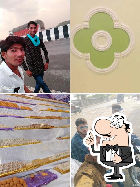 Aajad Hotel Restaurants