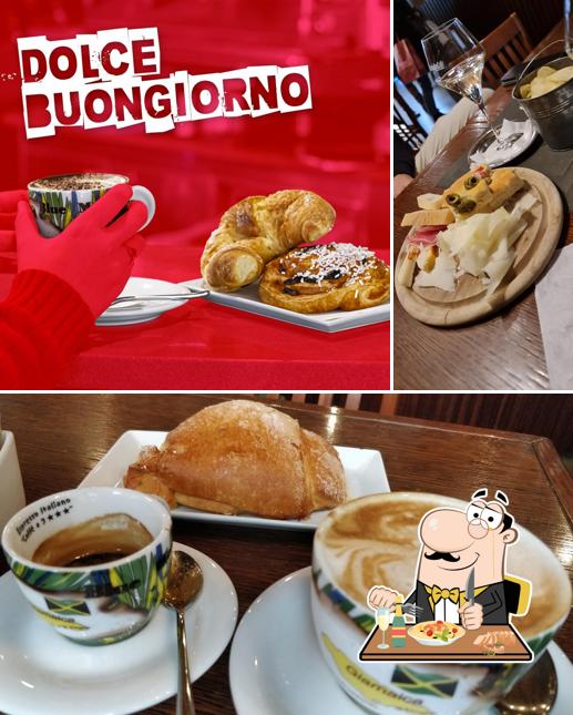 La foto di cibo e bevanda da Al Trentaduecafè