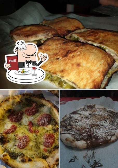 Platti al Pizzeria Vesuvio Arbostella