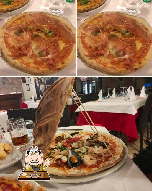 A conchiglia, puoi provare una bella pizza