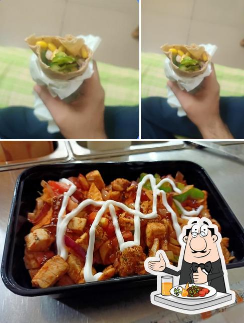 Meals at Amino's Healthy Grill