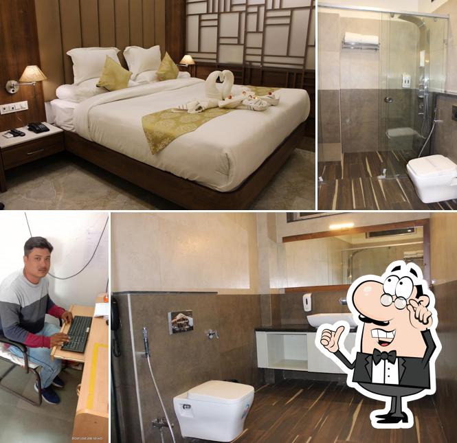 The interior of Hotel Park