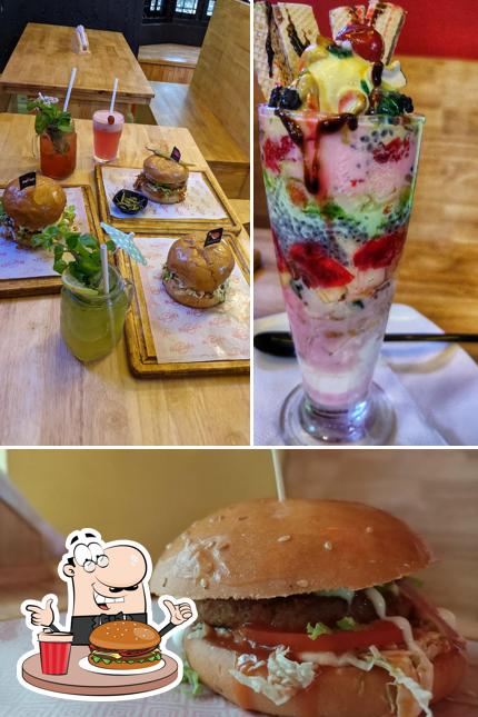 Order a burger at MyCafe Thrissur