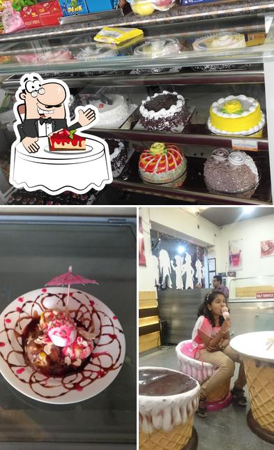 Hotel Delhi Darbar provides a selection of desserts