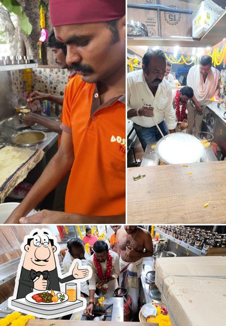 Food at Dosa Plaza