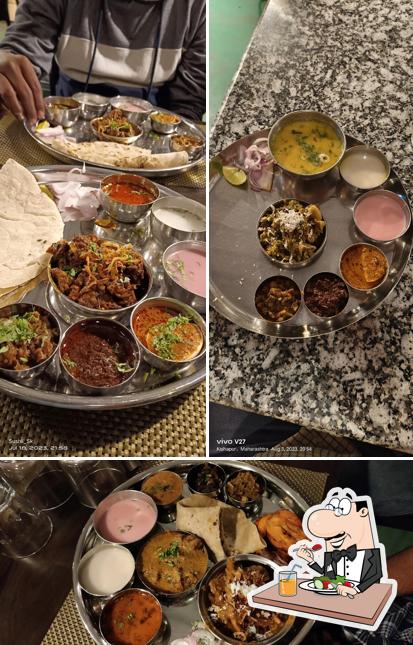 Meals at Hotel Bhannatwadi