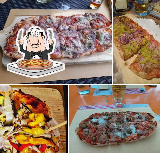 Scegli una pizza a Birreria Mariolo's Pub
