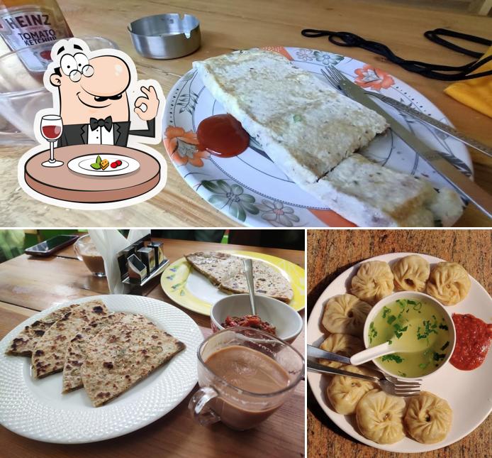 Meals at Hangout 2020 Cafe