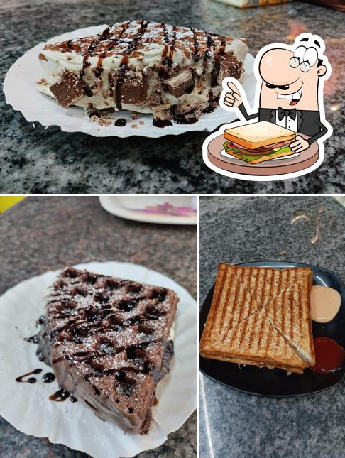 Grilled cheese sandwich at Snaxx - Fill your Crave