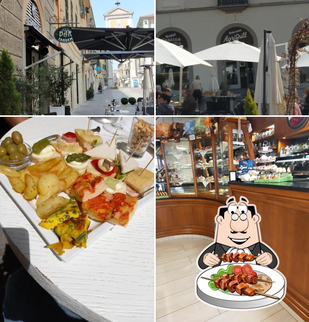La cibo e esterno del ristorante
