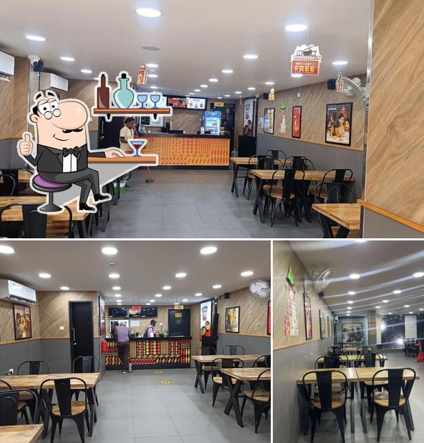 Check out how Chinese Wok looks inside