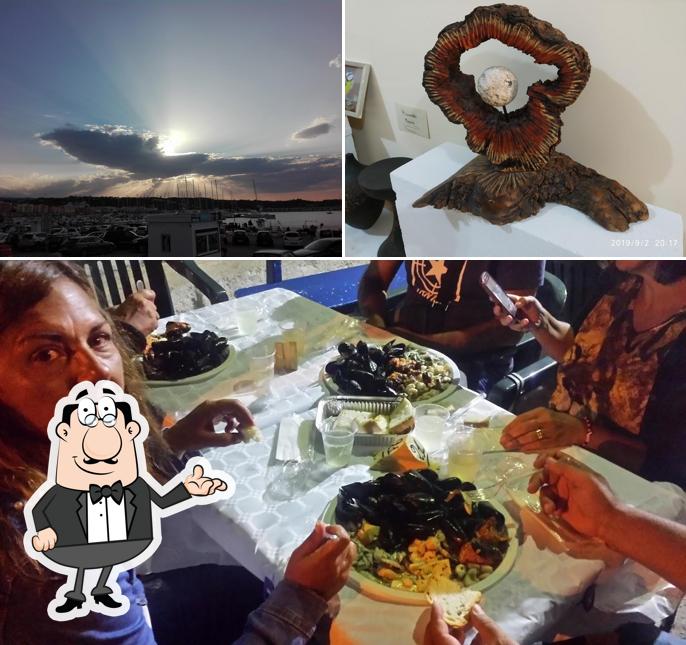 Dai un'occhiata agli interni di Pescheria Adriatica