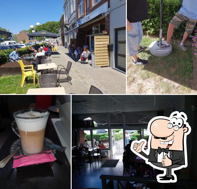 Le Royal Café