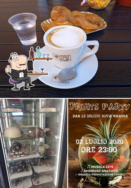 Siediti a un tavolo di Bar Pasticceria Le Delizie